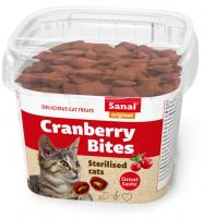 SANAL Cranberry & Chicken Bits Sterilized Cats, 75g - spilventiņi ar dzērvenēm un vistu sterilizētiem kaķiem
